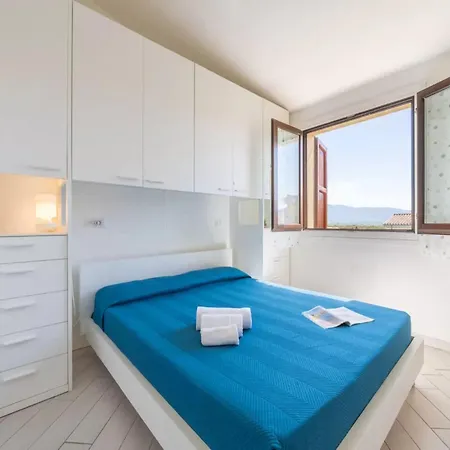 Cozy Flat Just Steps From Baia Delle Mimose Valledoria