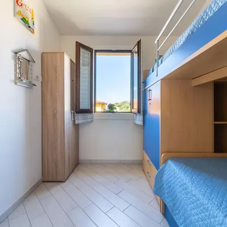 Apartman Cozy Flat Just Steps From Baia Delle Mimose *