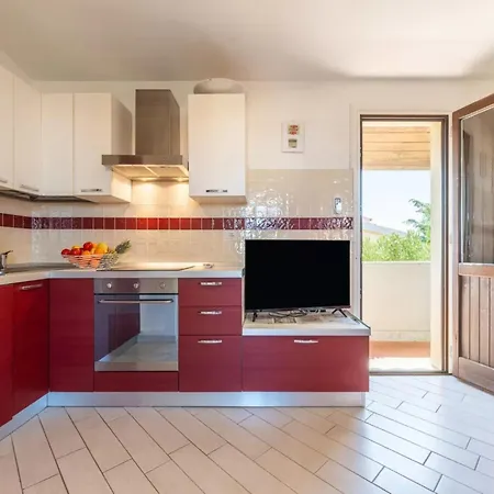 Apartment Cozy Flat Just Steps From Baia Delle Mimose